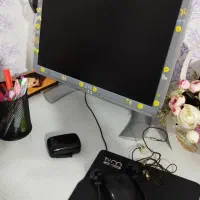 کامپیوتر و میز کامپیوتر|رایانه رومیزی|لاهیجان, حاجی آباد|دیوار