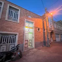 ویلایی-سه-خواب-پارکینگ-دار-فرزانگان