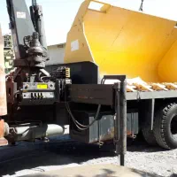 باکت لودر ۶۰۰ کوماتسو ژاپنی|ماشین‌آلات صنعتی|شیراز, شهرک گلستان شمالی|دیوار