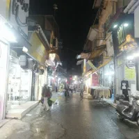 8-متر-مغازه-خیابان-طالقانی-کوچه-وحید