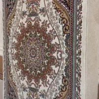 پشتی طرح فرش