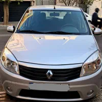 رنو ساندرو درجه یک مدل ۹۶|خودرو سواری و وانت|تهران, جمهوری|دیوار