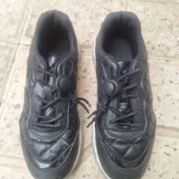 کتونی بچه گانه مشکی سایز ۳۲