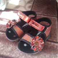 کفش تابستانه بچگانه