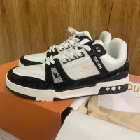 کتونی louis vuitton