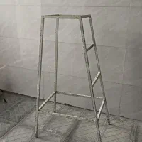 چهارپایه چارپایه فلزی