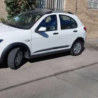 کوییک سفید سقف مشکی RS مدل 1403 تمام فابریک