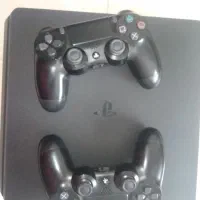 PS4 slim 1T دو دسته اورجینال