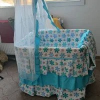 گهواره در حد نو|تخت و صندلی بچه|پردیس, فاز ۳|دیوار