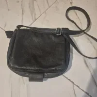 کیف|کیف، کفش، کمربند|اراک, |دیوار