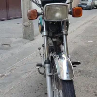 موتور سیکلت هوندا زیگما کاربیرات 125 مدل 95