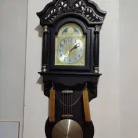 ساعت دیواری کاملآ سالم
