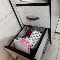 میز ناخن کار باکس دار|آرایشگاه و سالنهای زیبایی|چهاردانگه (تهران), |دیوار