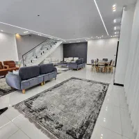 عمارت کوروش کبیر|اجارهٔ کوتاه‌مدت ویلا و باغ|شهریار, شهرک وائین|دیوار