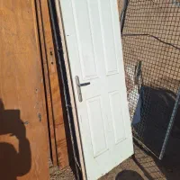 در چوبی با کف پهن