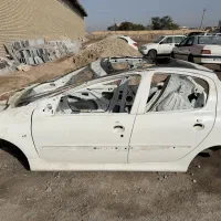 فروش اتاق 207 سقف شیشه ای 1402 شاسی سالم