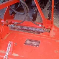 تیلر|خودرو سنگین|خاتم, |دیوار