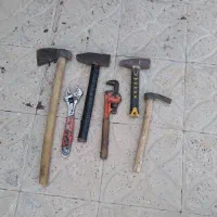 تبر،آچار فرانسه ، لوله گیر، چکش ، تیشه