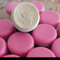 کرم شب vipو سفید کننده قوی