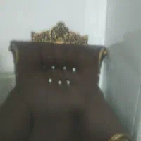 یک دست مبل ۷ نفره دو میلیون تومان ب علت کمبود جا