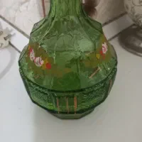 بطری قدیمی|کلکسیون اشیاء عتیقه|رشت, معلم|دیوار