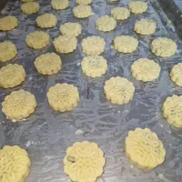 استخدام ویزیتور و بازاریاب کارگاه قنادی