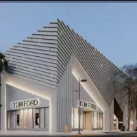 مغازه ۳۸۰ متری تاپ لوکیشن جای پارک فراوان