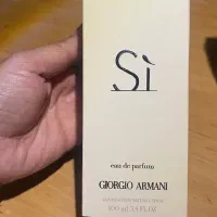ادکلن si giogio armani|آرایشی، بهداشتی، درمانی|تهران,  امام زاده قاسم (نیاوران)|دیوار