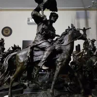 انواع مجسمه برنزی برنز اصل اورجینال|مجسمه، تندیس، ماکت|تهران, اکباتان|دیوار