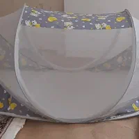 پشه بند نوزاد