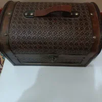فروش صندوقچه وتعدادی اشیاء کمیاب و کلکسیونی قدیمی