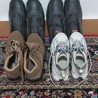 ۳ جفت کفش کارویک جفت کتونی
