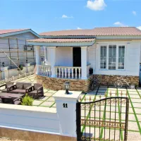 ویلای-لوکس-شهرکی-با-نگهبانی-24ساعته