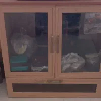 تلویزیون ومیز تلویزیون