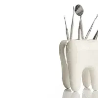 استخدام دستیار دندانپزشک خانم