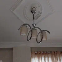 لوستر ۸ شاخه و ۳ شاخه برنجی در حد نو|لوستر و چراغ آویز|کرج, فاز ۱ مهرشهر|دیوار