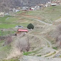 اجاره و فروش ویلا باغ بومگردی نزدیک پل شیشه نگل|اجارهٔ کوتاه‌مدت ویلا و باغ|سنندج, |دیوار