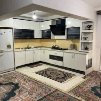 مهرشهر-طبقه-اول-97متری-تراس-بزرگ-درحد