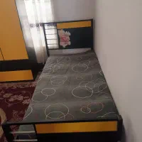 تخت، کمد، دراور، کتابخانه