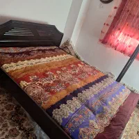 تخت دو نفره