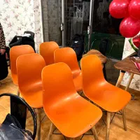 صندلی پلاستیکی