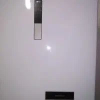 یخچال و فریزر کاملا سالم