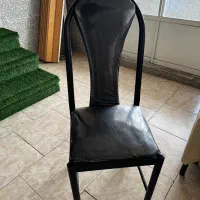 صندلی اهنی