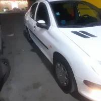 ۲۰۶ اس دی مدل ۹۰ V8