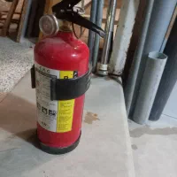 کپسول گاز و ظرف روغن