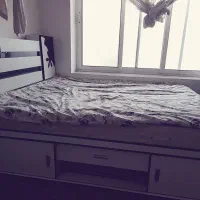 سرویس خواب ۲نفره کلی کشو و کمد زیرش به کار رفته