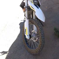 تریل تی فور کویر 200