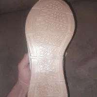 یک جفت کتونی|کیف، کفش، کمربند|رشت, سلیمانداراب|دیوار