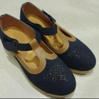 کفش دخترانه کاملا نو و نپوشیده مناسب هدیه دادن