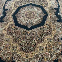 ۲عدد فرش ۹متری و ۱۲متری (۱۲۰۰)شانه تراکم ۳۶۰هزار